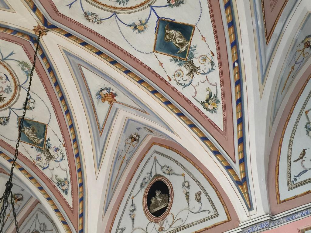 Апартаменты Palazzo Doxi Fontana Dimora Storica Галлиполи Экстерьер фото