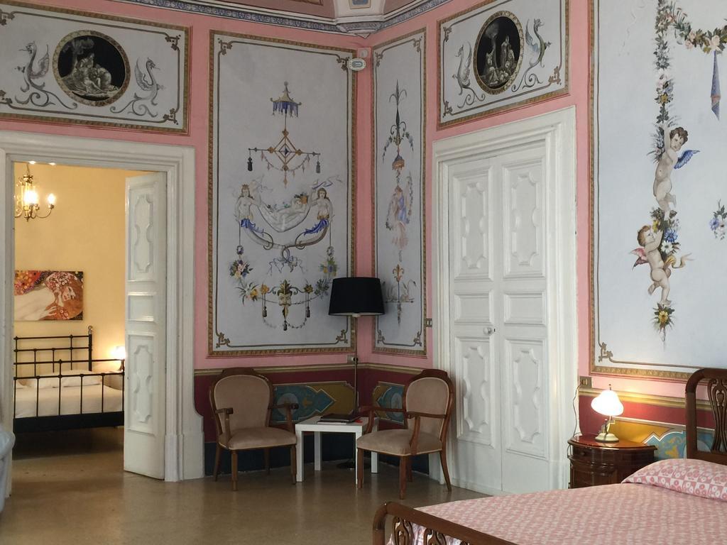 Апартаменты Palazzo Doxi Fontana Dimora Storica Галлиполи Экстерьер фото