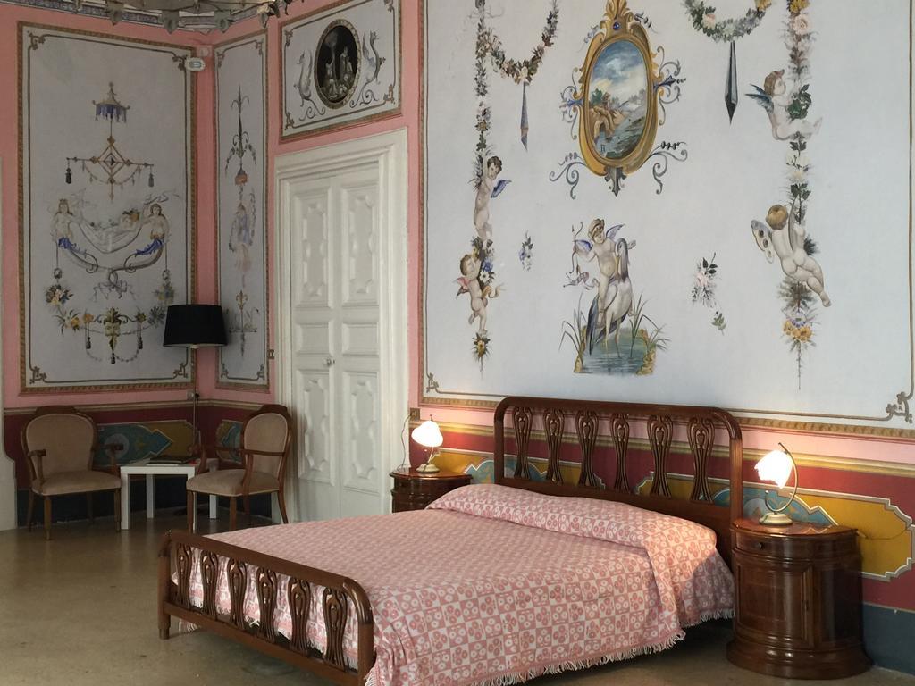 Апартаменты Palazzo Doxi Fontana Dimora Storica Галлиполи Экстерьер фото