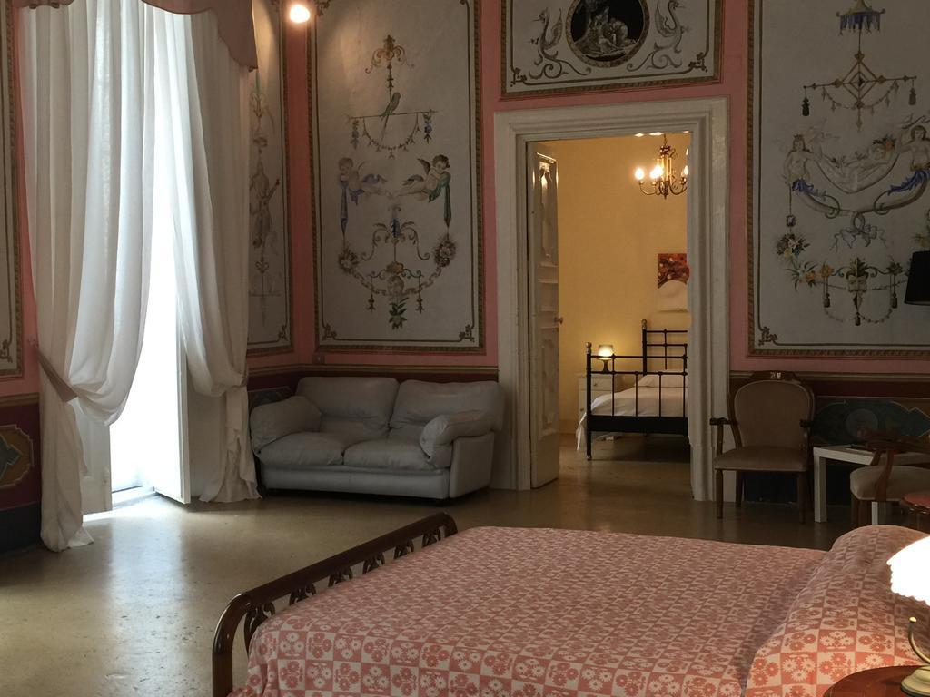 Апартаменты Palazzo Doxi Fontana Dimora Storica Галлиполи Экстерьер фото